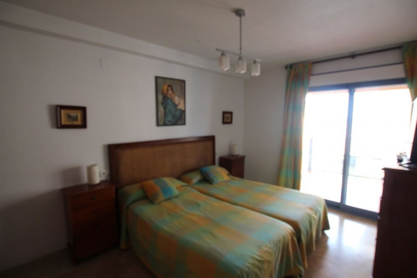 2 makuuhuone Huoneisto myytävänä paikassa La Villajoyosa / Vila Joiosa mukana uima-altaan 
autotalli - 340 000 € (Ref: 4533885)