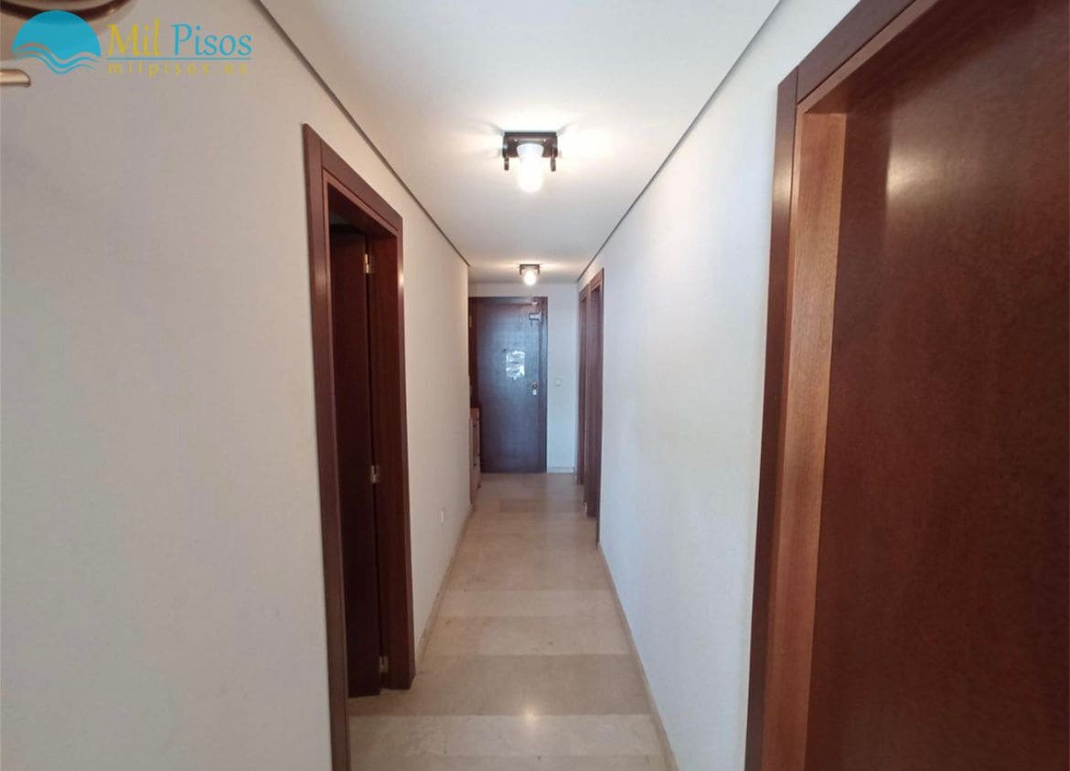 2 bedroom Flat for sale in Benidorm with pool - € 680,000 (Ref: 6635735)