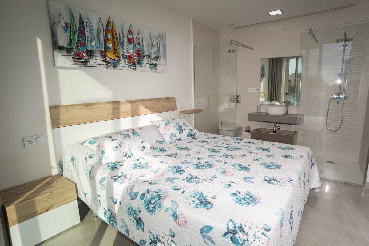 2 bedroom Apartment for sale in Finestrat with garage - € 275,000 (Ref: 6860908)