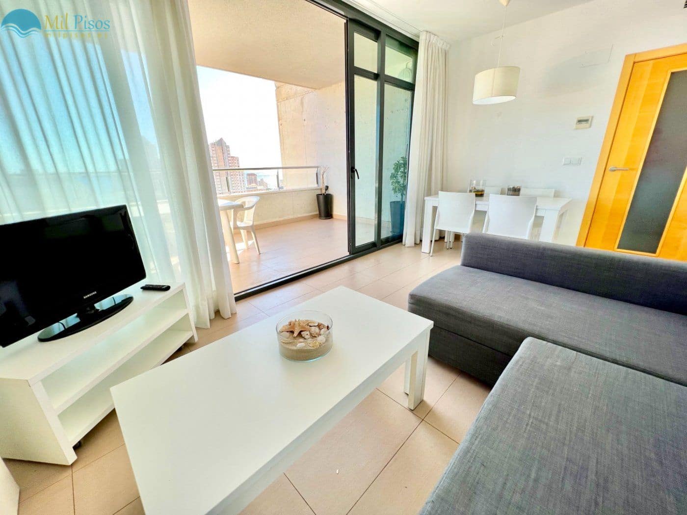 Apartamento de 1 habitación en Benidorm en venta con piscina garaje - 264.000 € (Ref: 7130065)