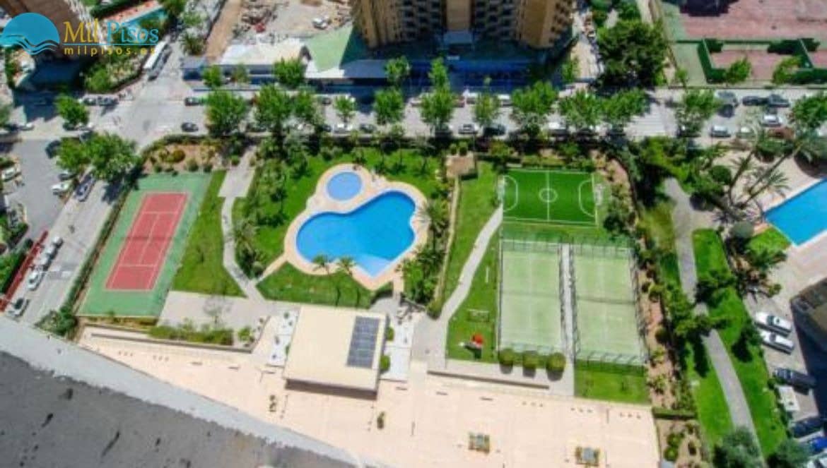 Apartamento de 1 habitación en Benidorm en venta con piscina garaje - 264.000 € (Ref: 7130065)