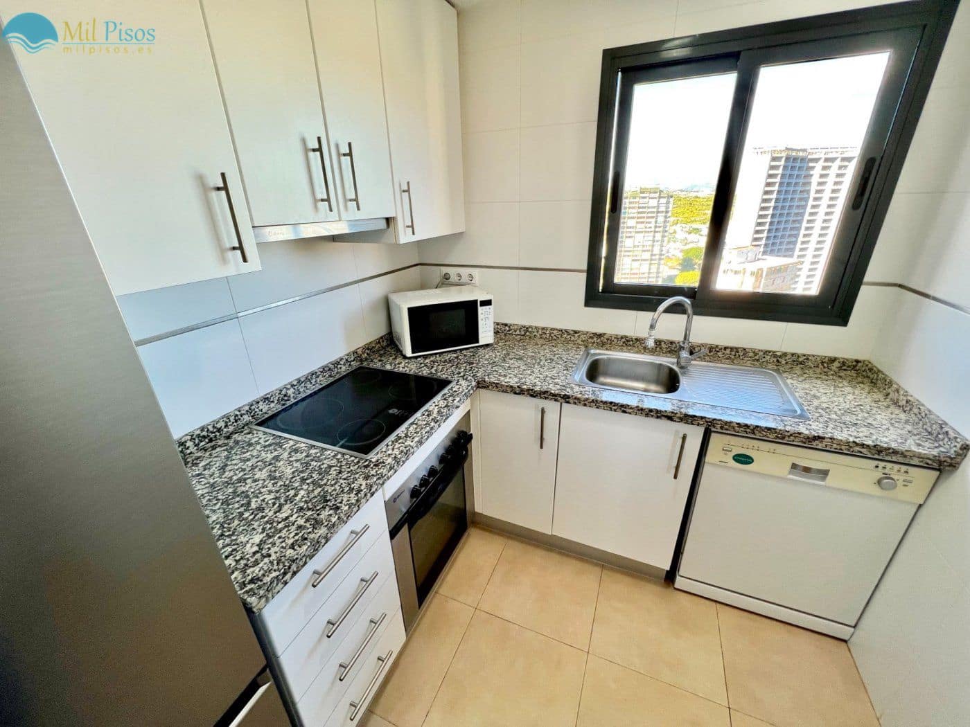 Apartamento de 1 habitación en Benidorm en venta con piscina garaje - 264.000 € (Ref: 7130065)