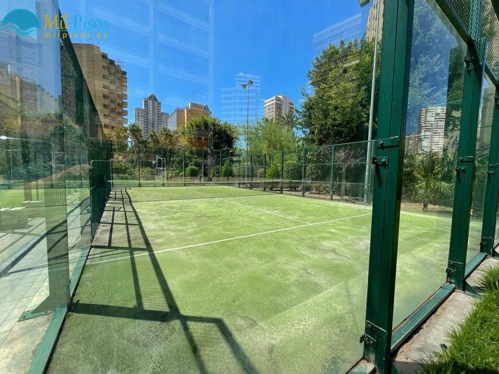 Apartamento de 1 habitación en Benidorm en venta con piscina garaje - 264.000 € (Ref: 7130065)