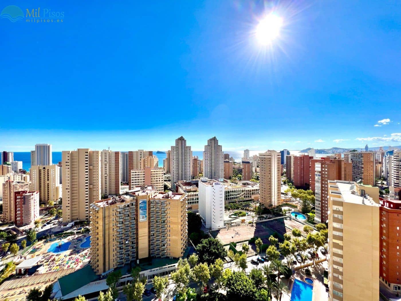 Apartamento de 1 habitación en Benidorm en venta con piscina garaje - 264.000 € (Ref: 7130065)