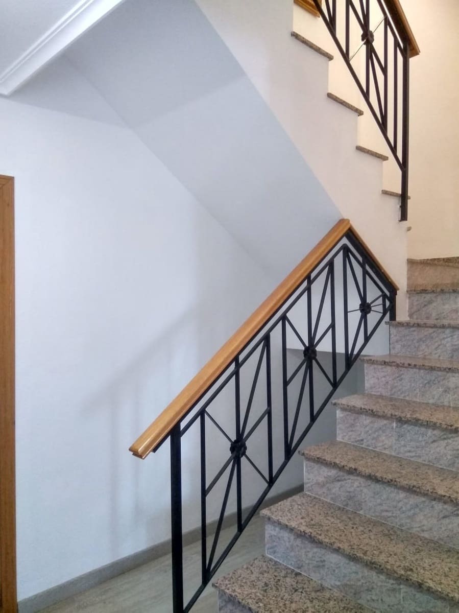 Chalet de 7 habitaciones en Finestrat en venta con piscina - 635.000 € (Ref: 7249305)