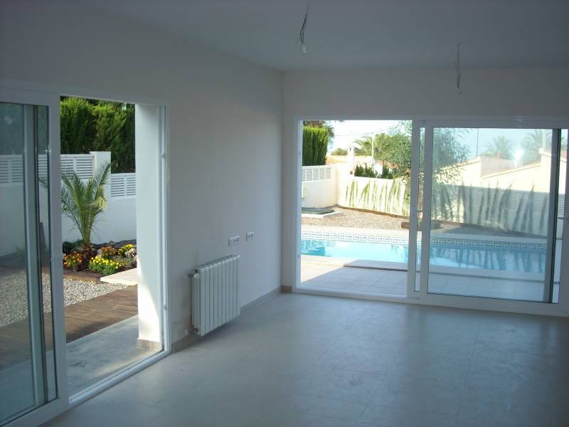 3 bedroom Villa for sale in Alfaz del Pi / L'Alfas del Pi with pool garage - € 525,000 (Ref: 7306691)