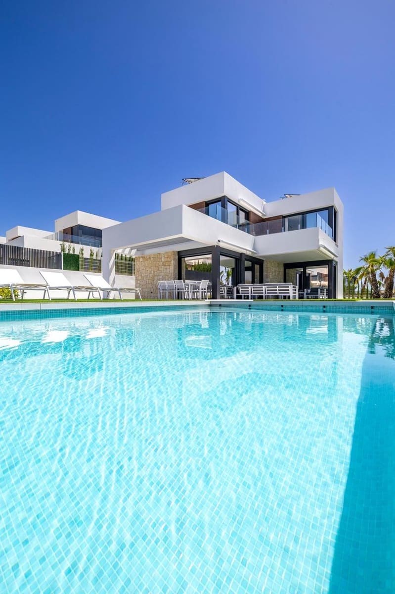 Chalet de 5 habitaciones en Finestrat en venta con piscina garaje - 1.090.000 € (Ref: 7718191)