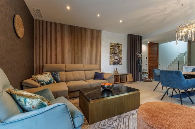 Chalet de 5 habitaciones en Finestrat en venta con piscina garaje - 1.090.000 € (Ref: 7718191)