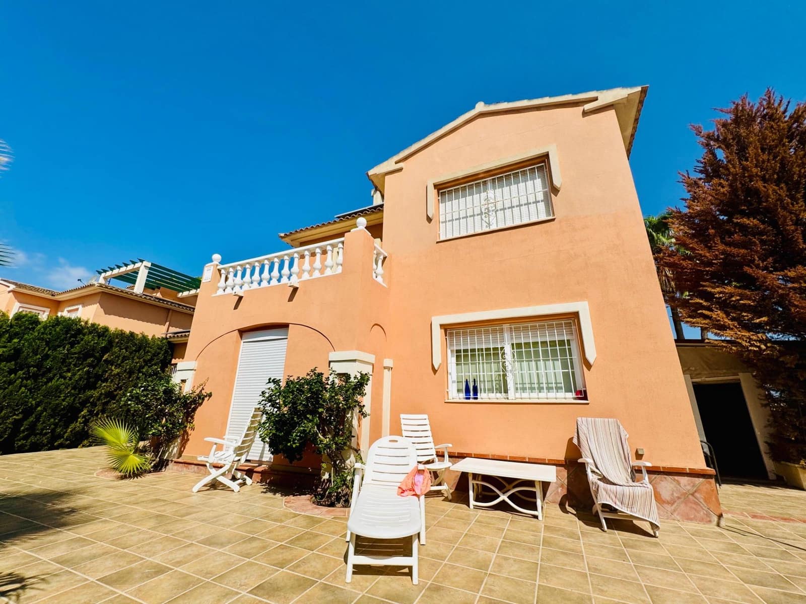 4 bedroom Villa for sale in Albir with pool garage - € 685,000 (Ref: 8514627)