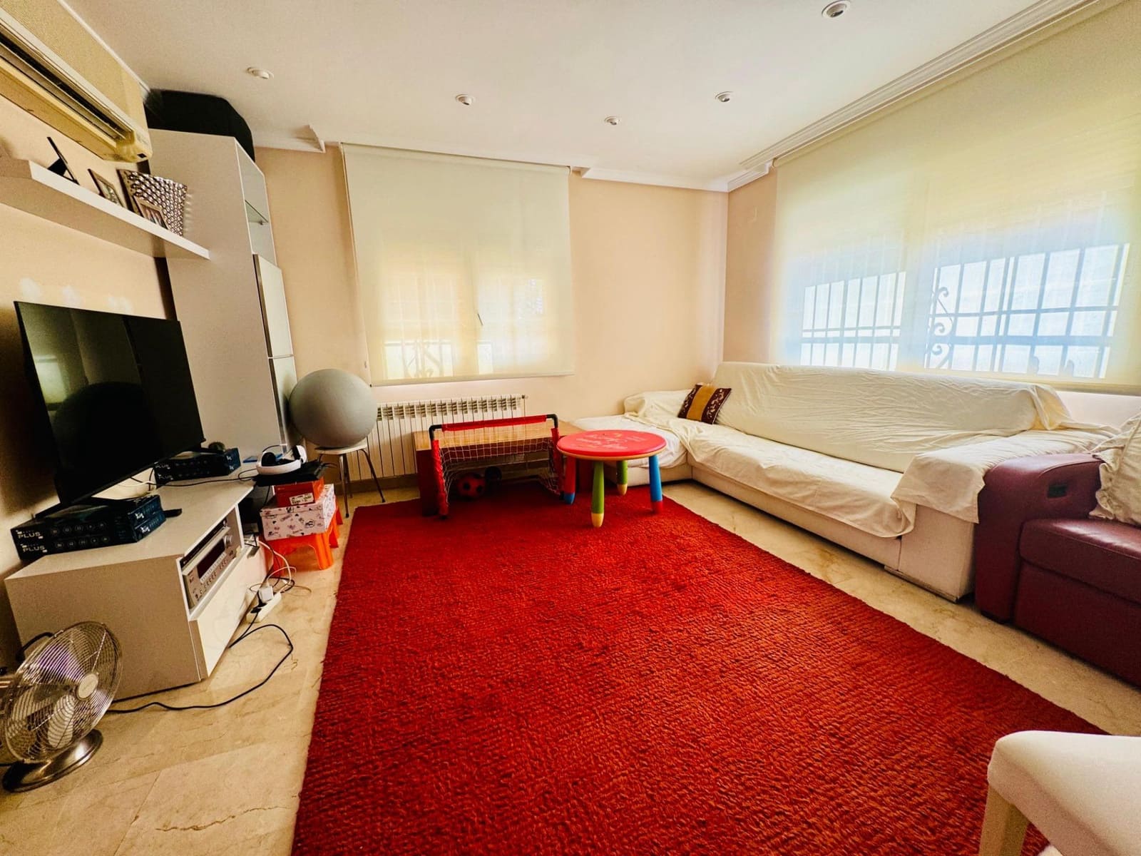 4 bedroom Villa for sale in Albir with pool garage - € 685,000 (Ref: 8514627)