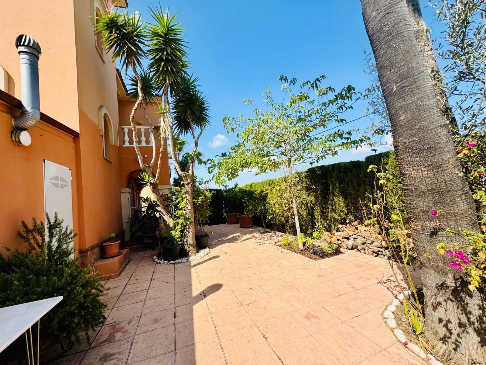 4 bedroom Villa for sale in Albir with pool garage - € 685,000 (Ref: 8514627)