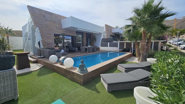 2 Zimmer Villa zu verkaufen in Finestrat mit Pool - 680.000 € (Ref: 9321995)