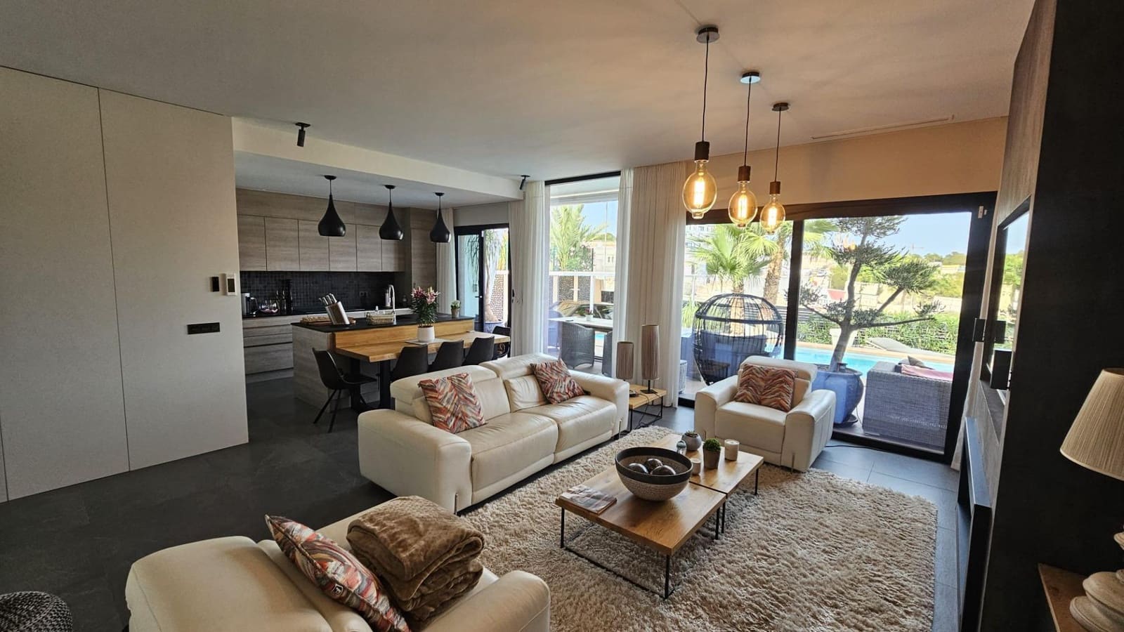 2 Zimmer Villa zu verkaufen in Finestrat mit Pool - 680.000 € (Ref: 9321995)