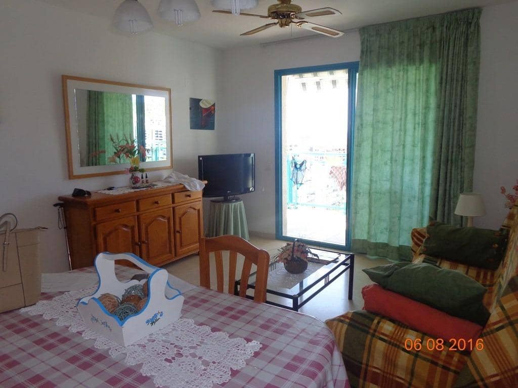 1 bedroom Apartment for sale in La Villajoyosa / Vila Joiosa with pool - € 220,000 (Ref: 9321996)