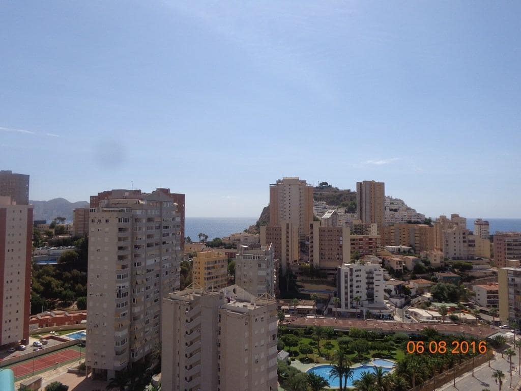 2 bedroom Apartment for sale in La Villajoyosa / Vila Joiosa with pool - € 240,000 (Ref: 9321996)