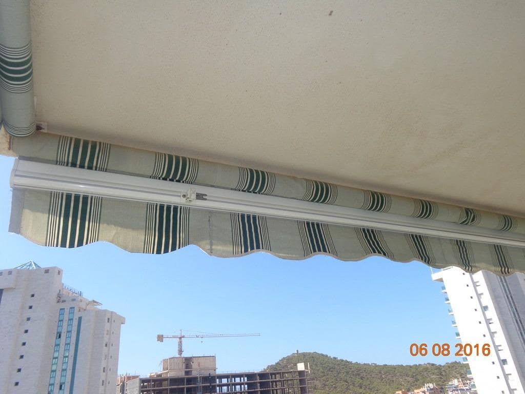 2 bedroom Apartment for sale in La Villajoyosa / Vila Joiosa with pool - € 240,000 (Ref: 9321996)