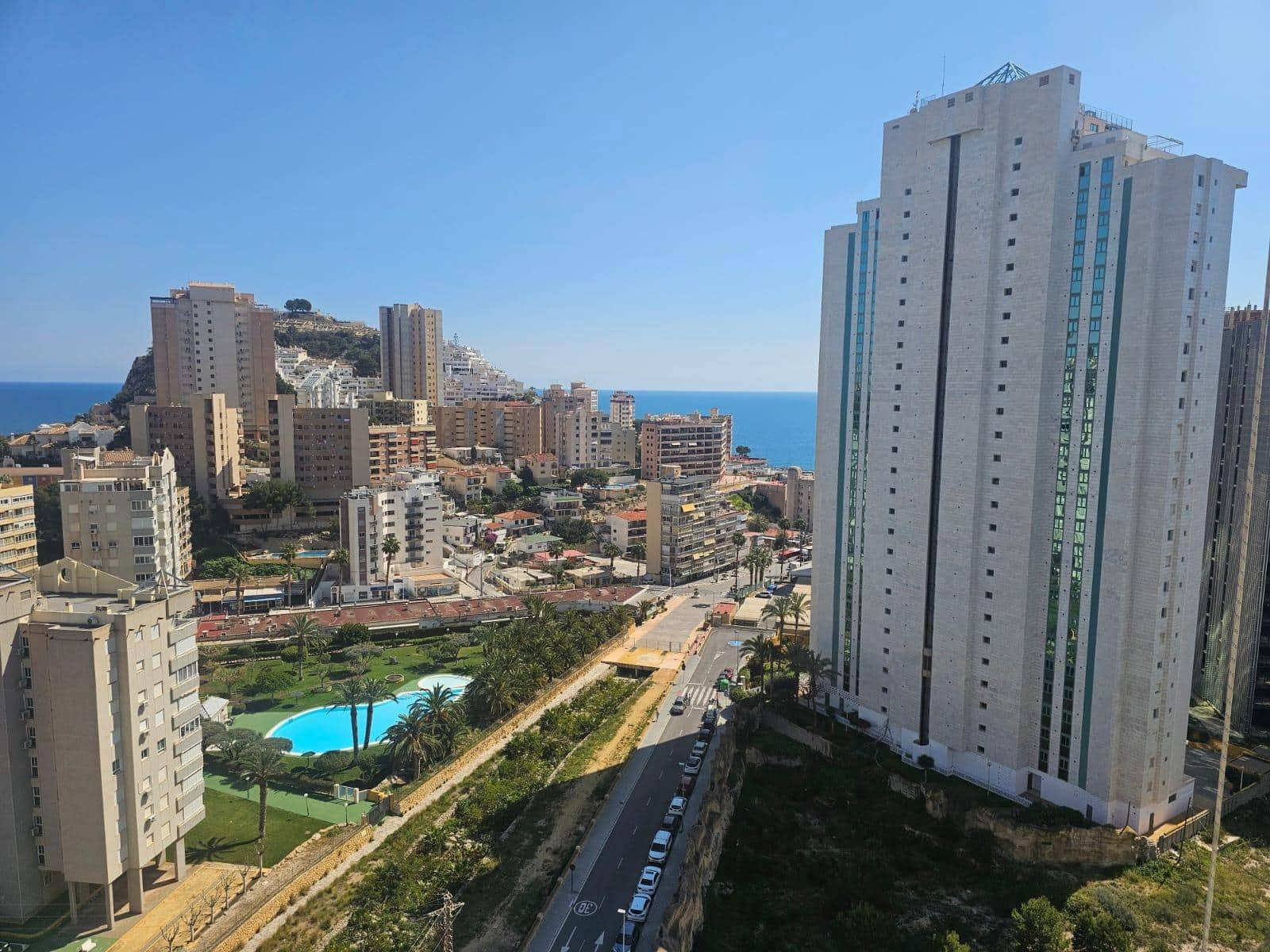 2 bedroom Apartment for sale in La Villajoyosa / Vila Joiosa with pool - € 240,000 (Ref: 9321996)