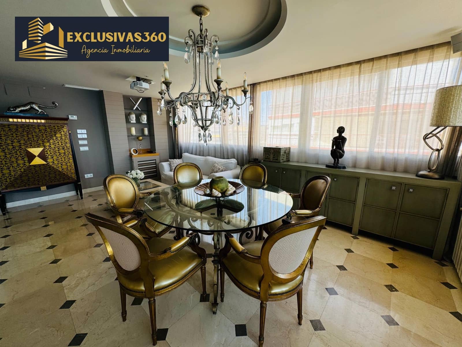 3 sovrum Lägenhet till salu i Benidorm med pool garage - 850 000 € (Ref: 9321997)