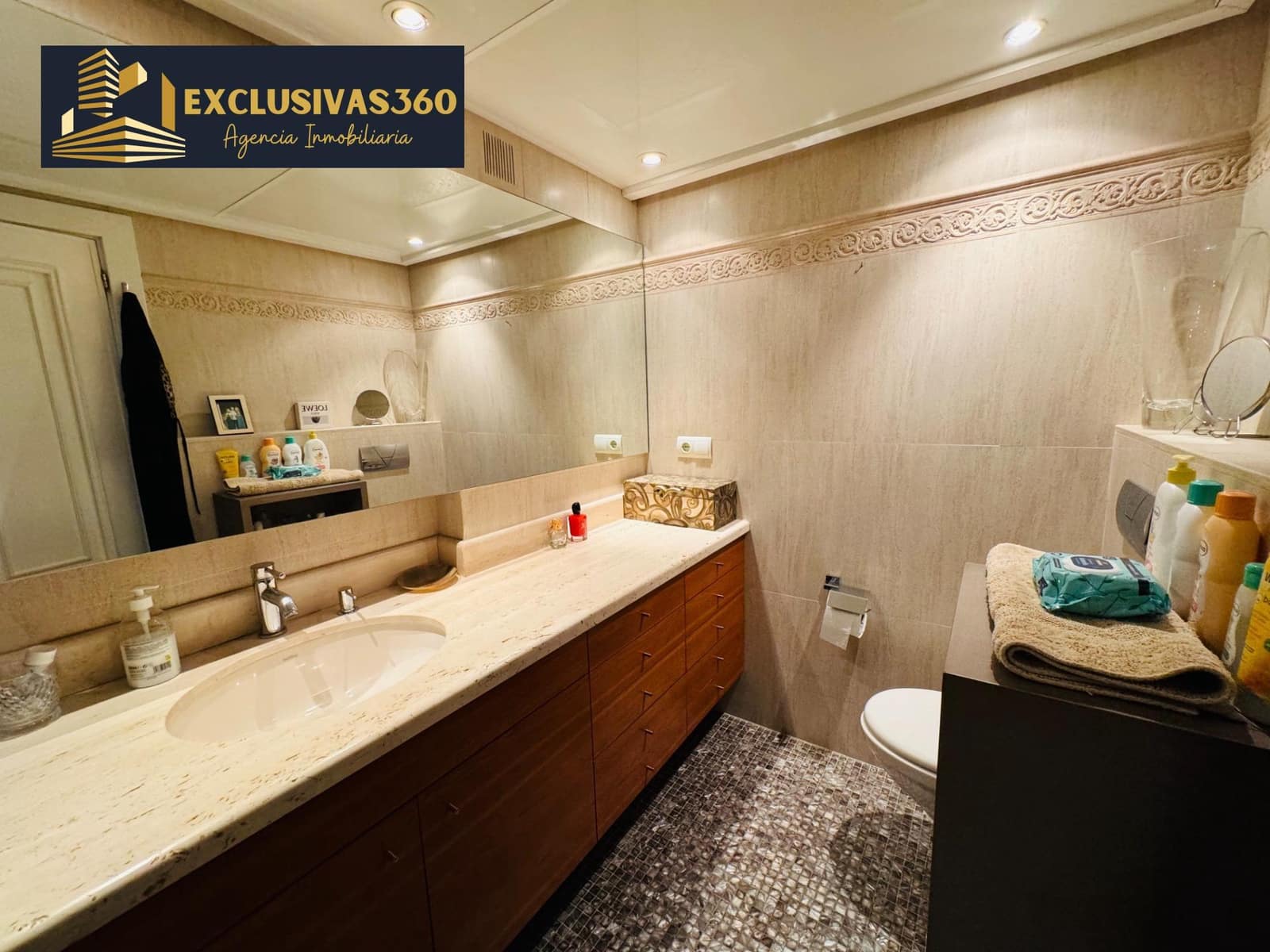 3 sovrum Lägenhet till salu i Benidorm med pool garage - 850 000 € (Ref: 9321997)