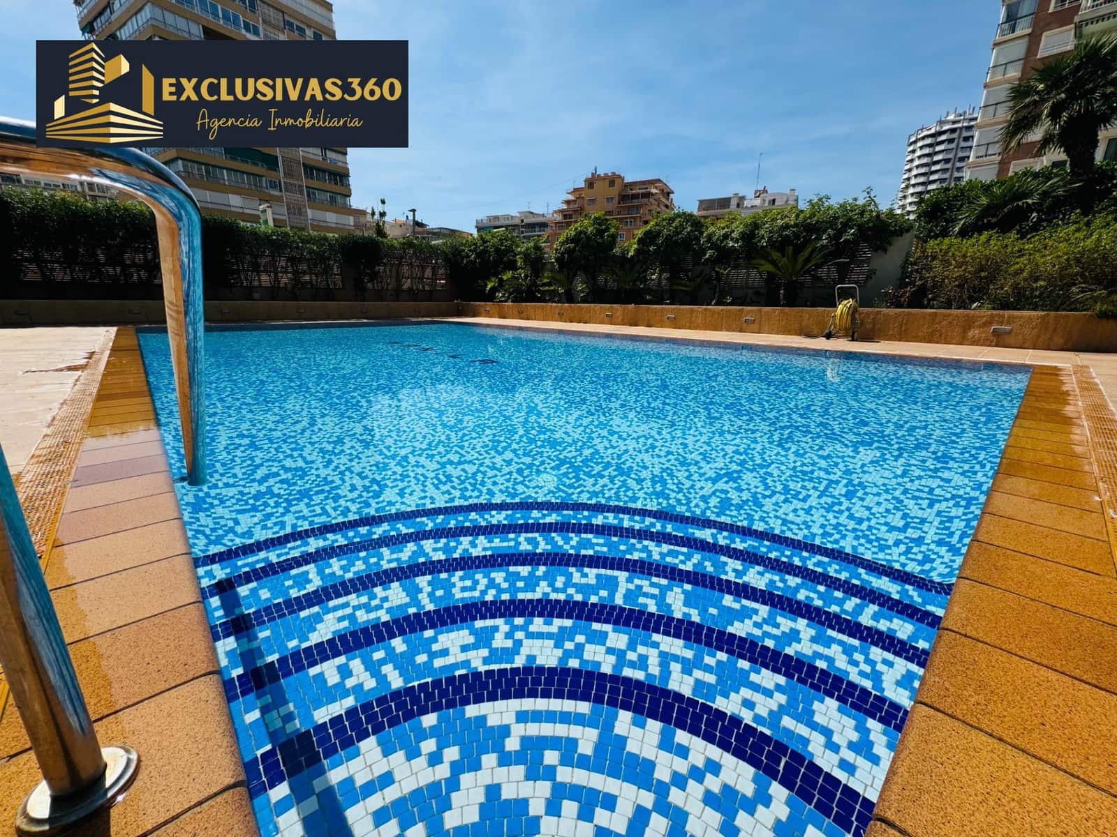 3 sovrum Lägenhet till salu i Benidorm med pool garage - 850 000 € (Ref: 9321997)