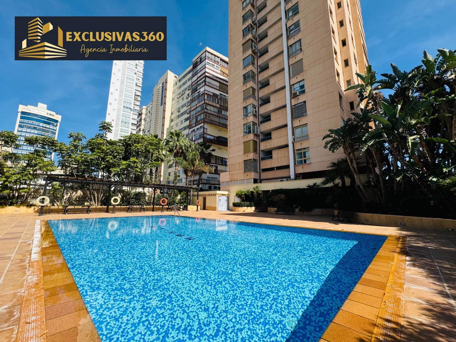 3 sovrum Lägenhet till salu i Benidorm med pool garage - 850 000 € (Ref: 9321997)