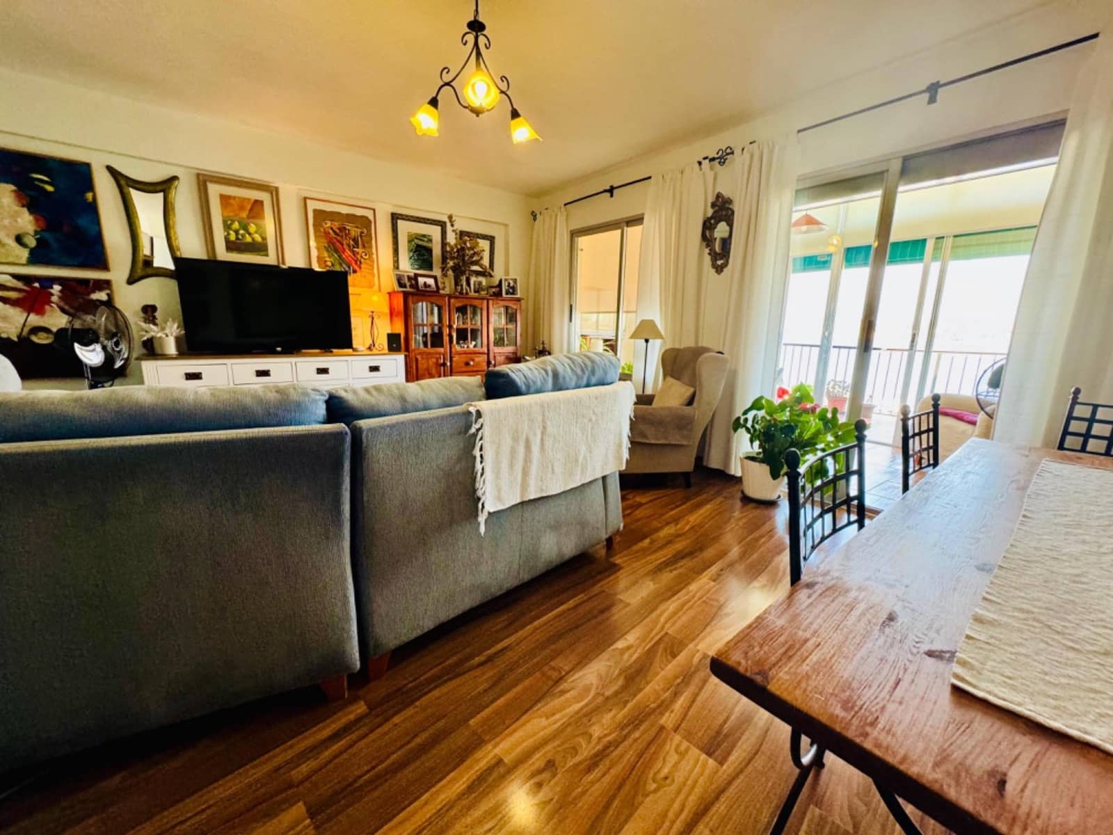 3 bedroom Apartment for sale in Benidorm - € 425,000 (Ref: 9321998)