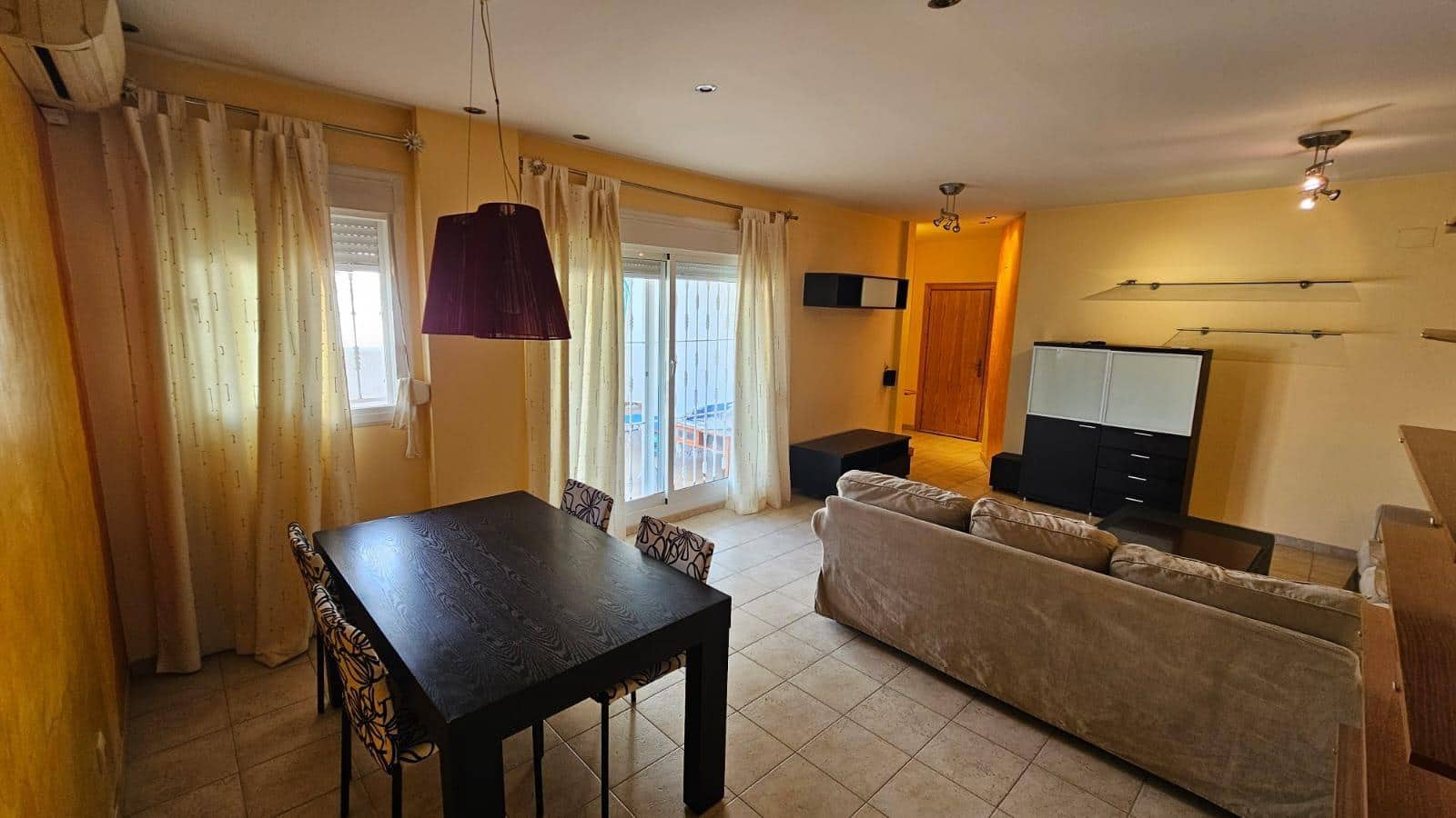 3 bedroom Apartment for sale in Benidorm with pool - € 295,000 (Ref: 9322593)