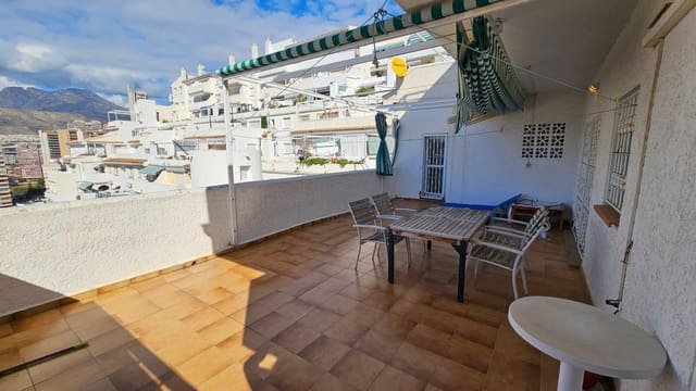 Apartamento de 3 habitaciones en Benidorm en venta con piscina - 295.000 € (Ref: 9322593)
