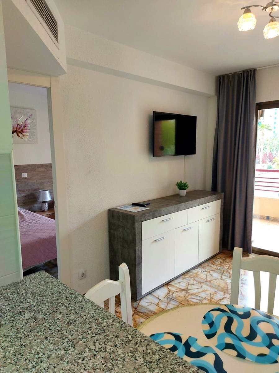 1 soverom Leilighet til salgs i Benidorm - € 179 000 (Ref: 9338137)