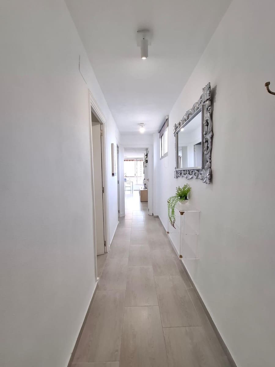 2 slaapkamer Appartement te koop in Benidorm met zwembad garage - € 217.000 (Ref: 9773173)