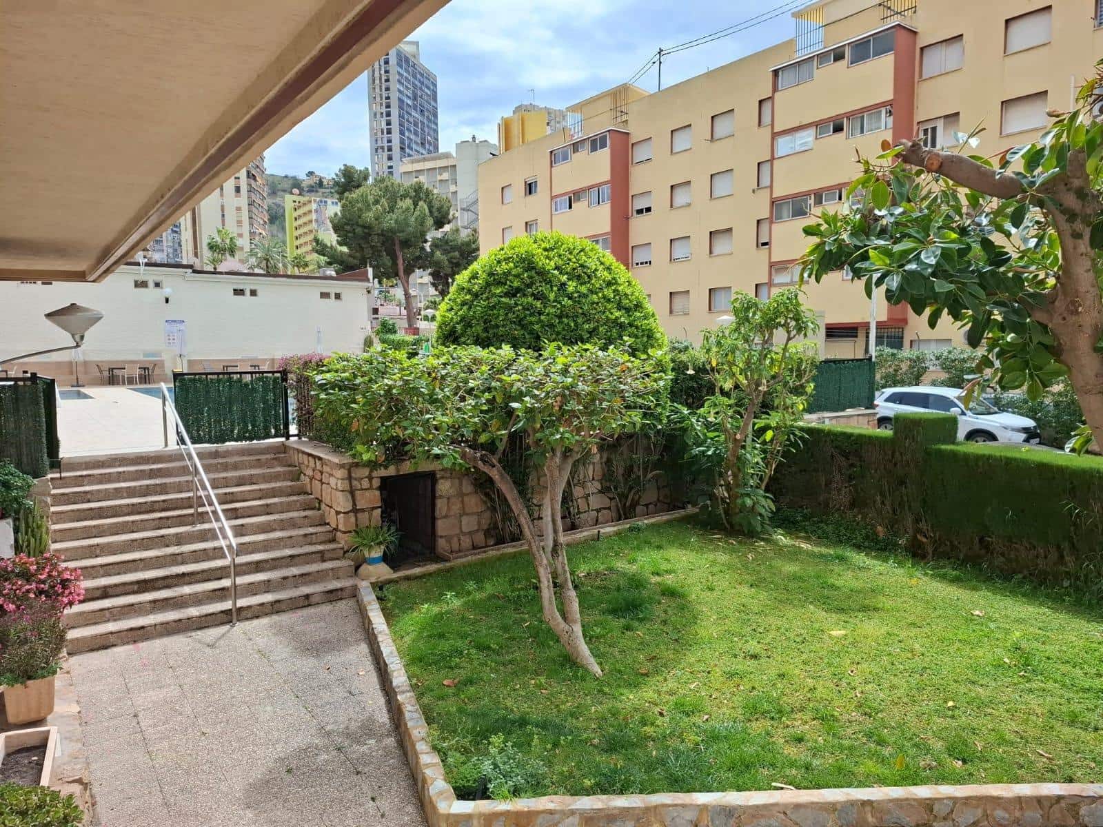 2 slaapkamer Appartement te koop in Benidorm met zwembad garage - € 217.000 (Ref: 9773173)