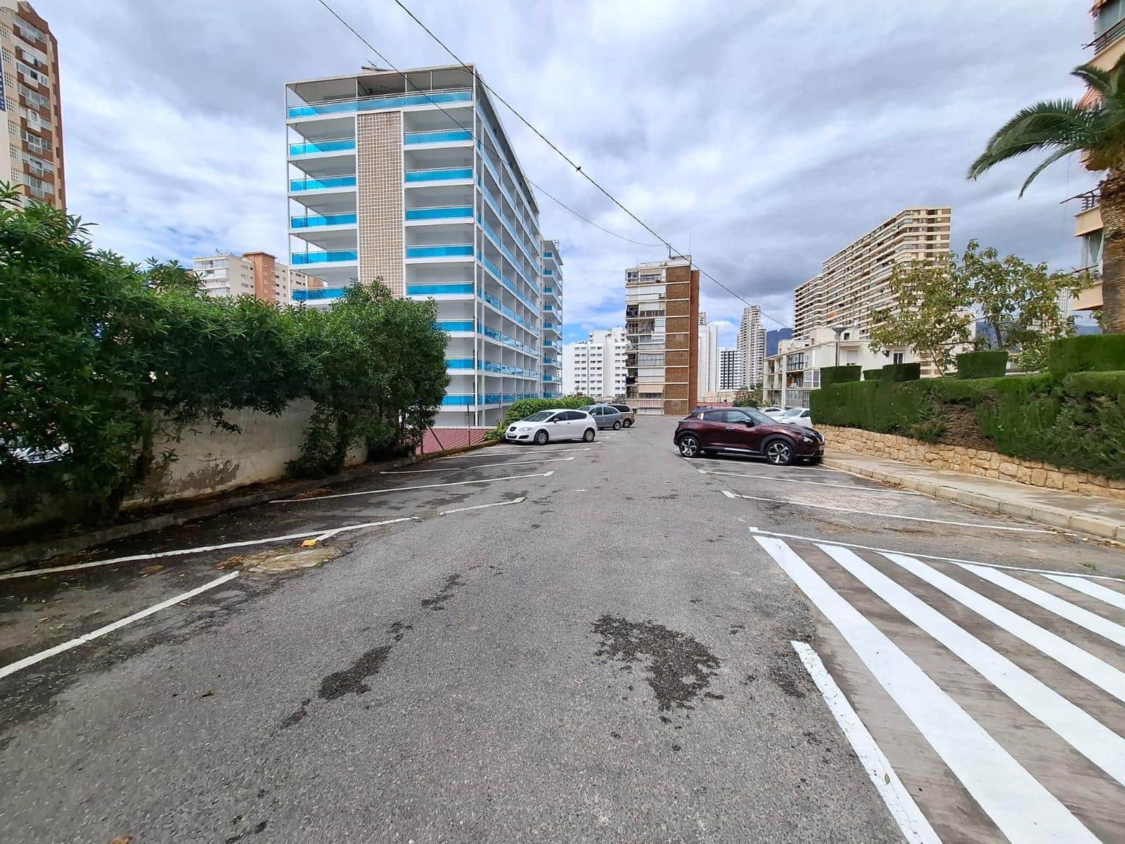 Apartamento de 2 habitaciones en Benidorm en venta con piscina garaje - 217.000 € (Ref: 9773174)