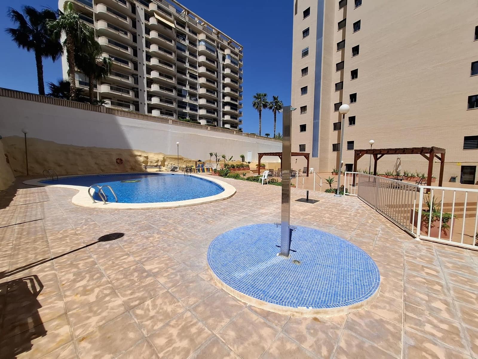 3 chambre Appartement à vendre à La Villajoyosa / Vila Joiosa avec piscine garage - 315 000 € (Ref: 9812236)