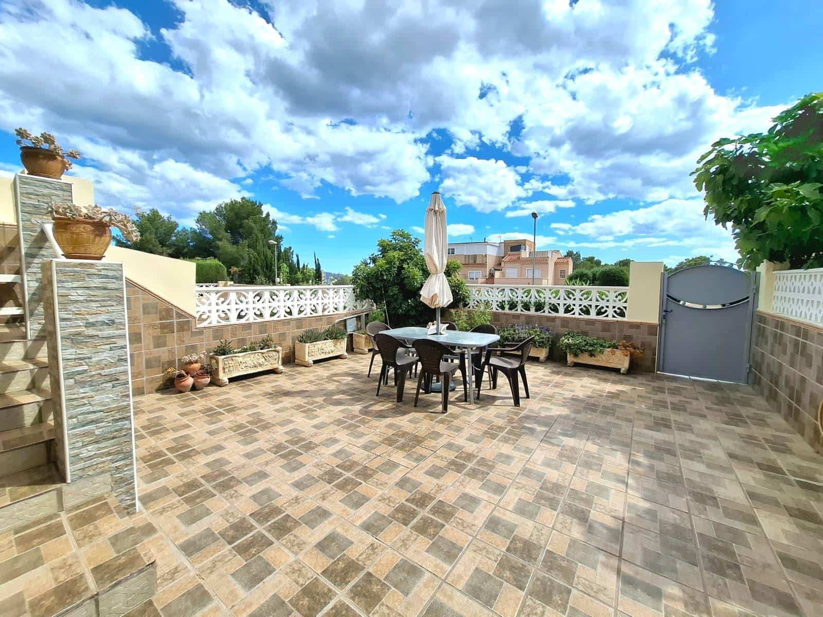 3 bedroom Terraced Villa for sale in La Nucia with pool - € 298,000 (Ref: 9836416)