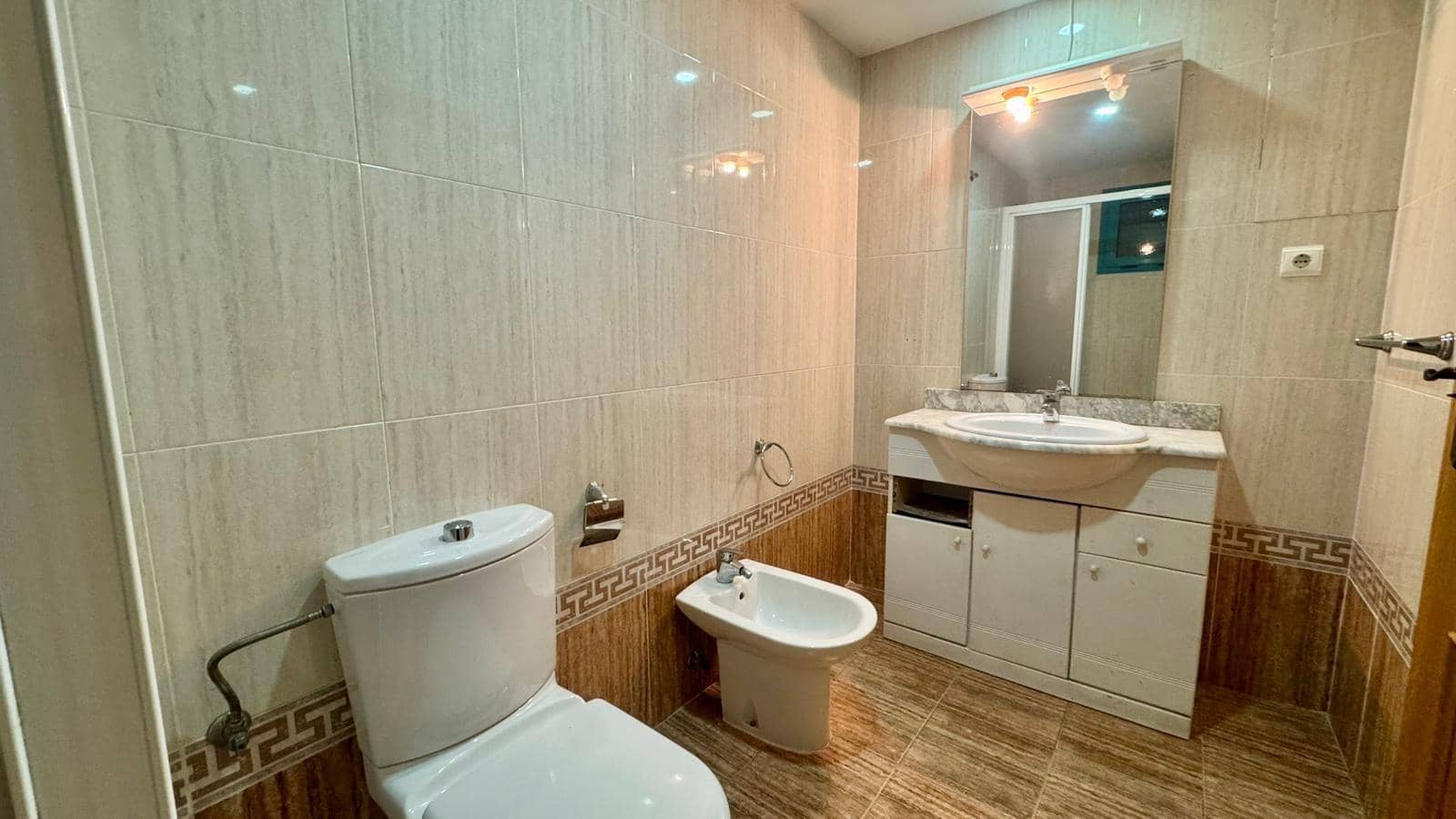 1 bedroom Apartment for sale in La Villajoyosa / Vila Joiosa with pool - € 182,000 (Ref: 9851871)