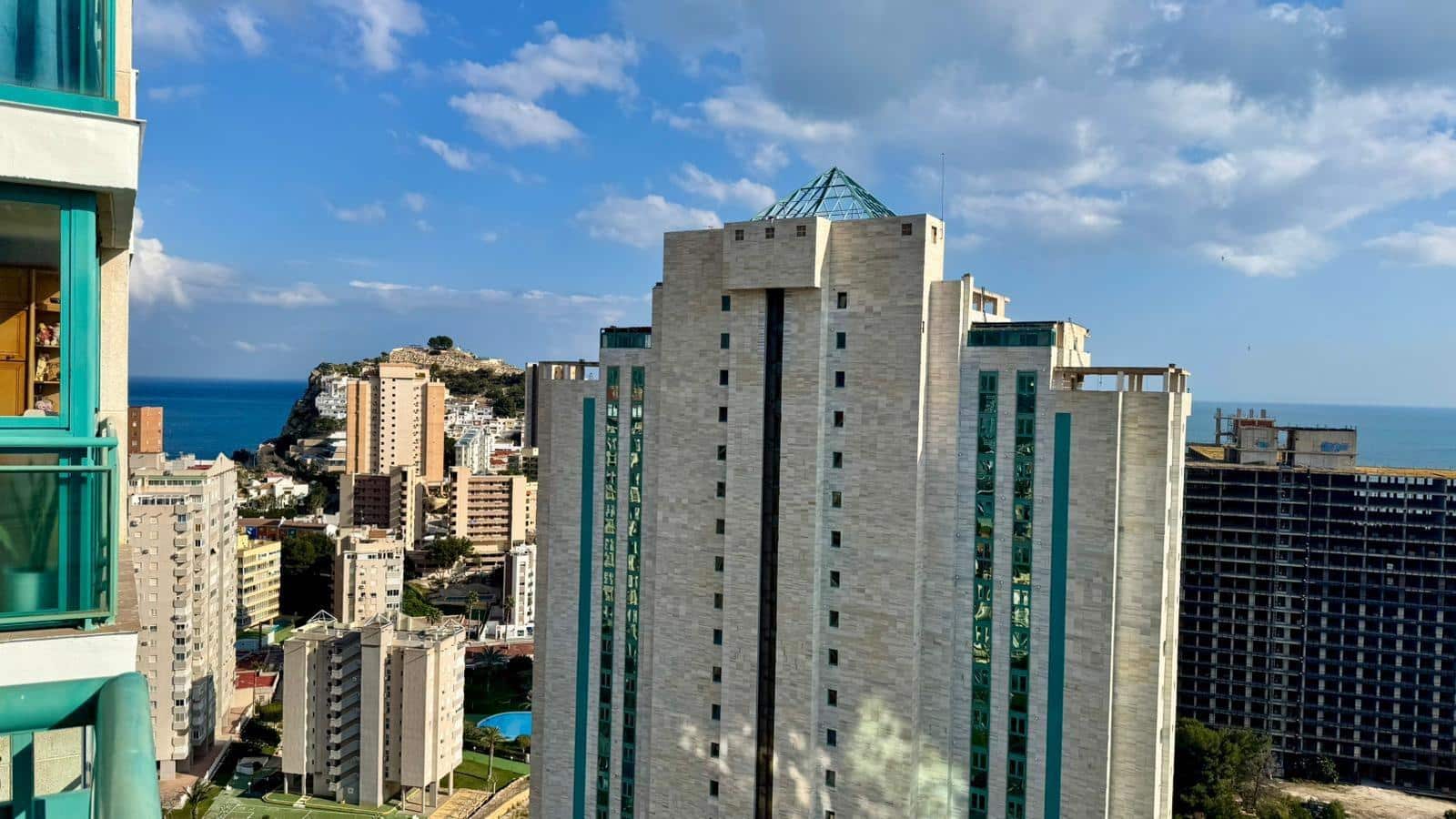 1 bedroom Apartment for sale in La Villajoyosa / Vila Joiosa with pool - € 182,000 (Ref: 9851871)
