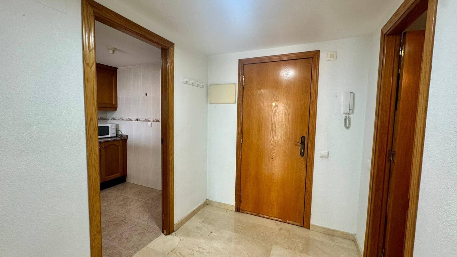 1 bedroom Apartment for sale in La Villajoyosa / Vila Joiosa with pool - € 182,000 (Ref: 9851871)