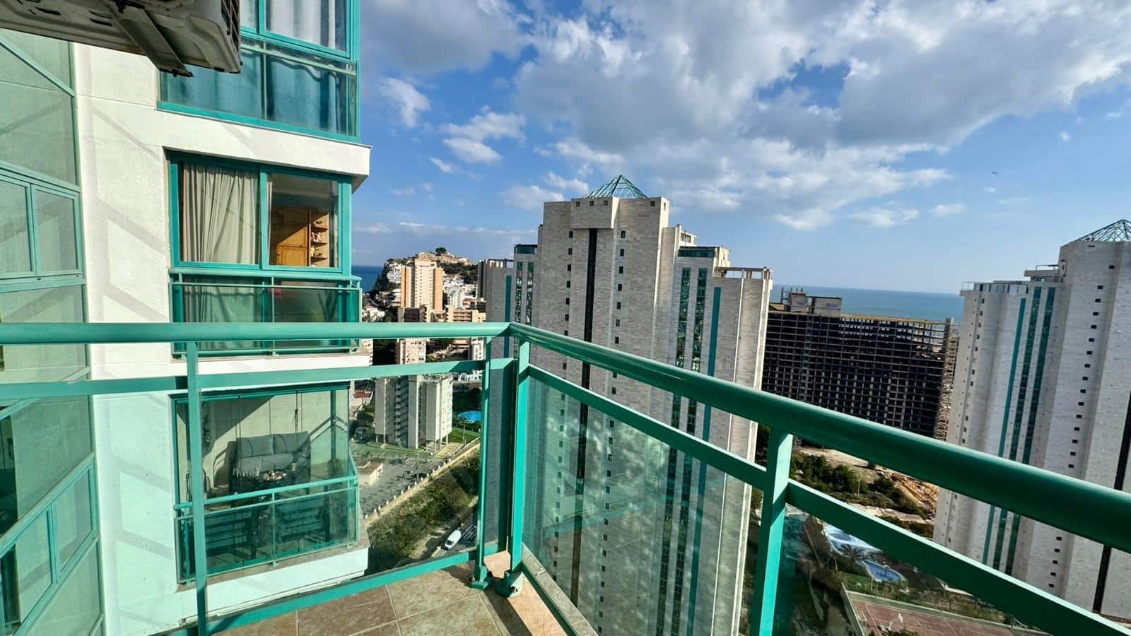 1 bedroom Apartment for sale in La Villajoyosa / Vila Joiosa with pool - € 182,000 (Ref: 9851871)