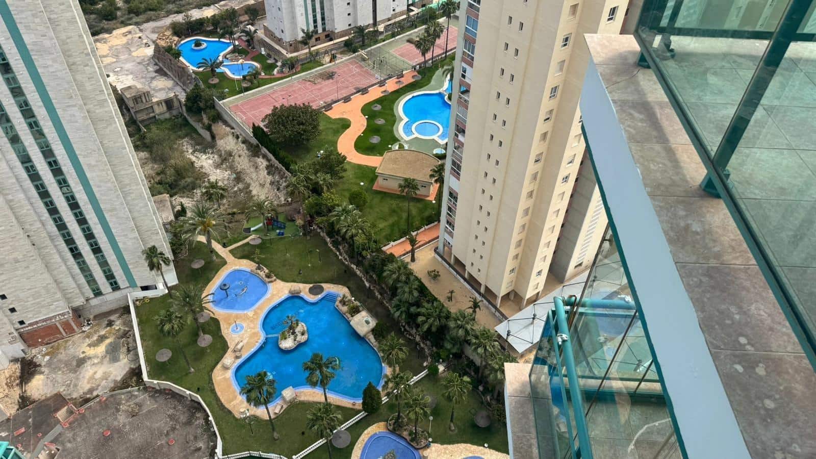 1 bedroom Apartment for sale in La Villajoyosa / Vila Joiosa with pool - € 182,000 (Ref: 9851871)