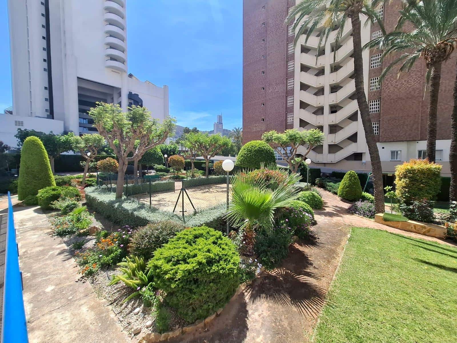 2 Zimmer Apartment zu verkaufen in Benidorm mit Pool Garage - 245.000 € (Ref: 9855559)