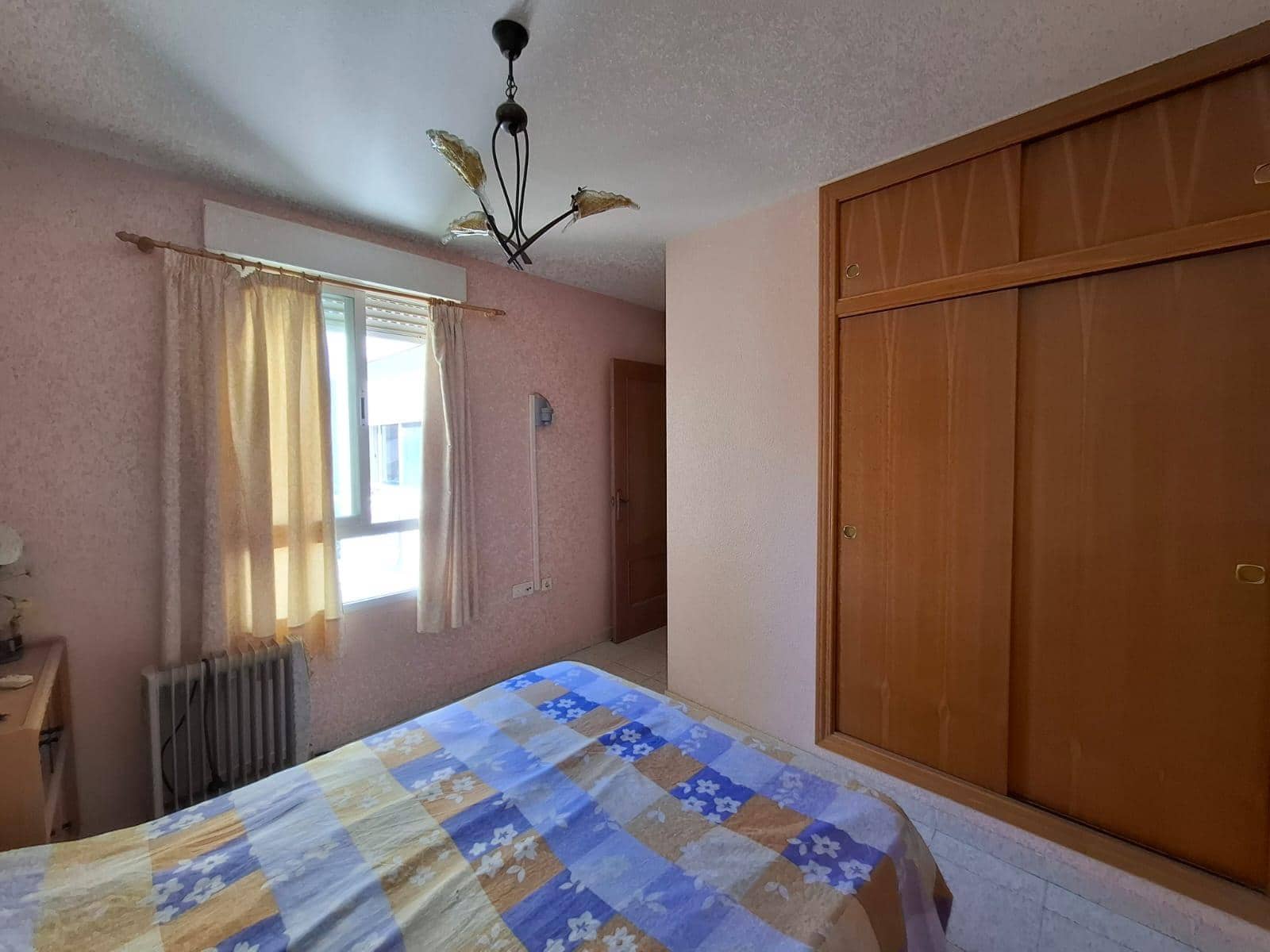 2 Zimmer Apartment zu verkaufen in Benidorm mit Pool Garage - 245.000 € (Ref: 9855559)