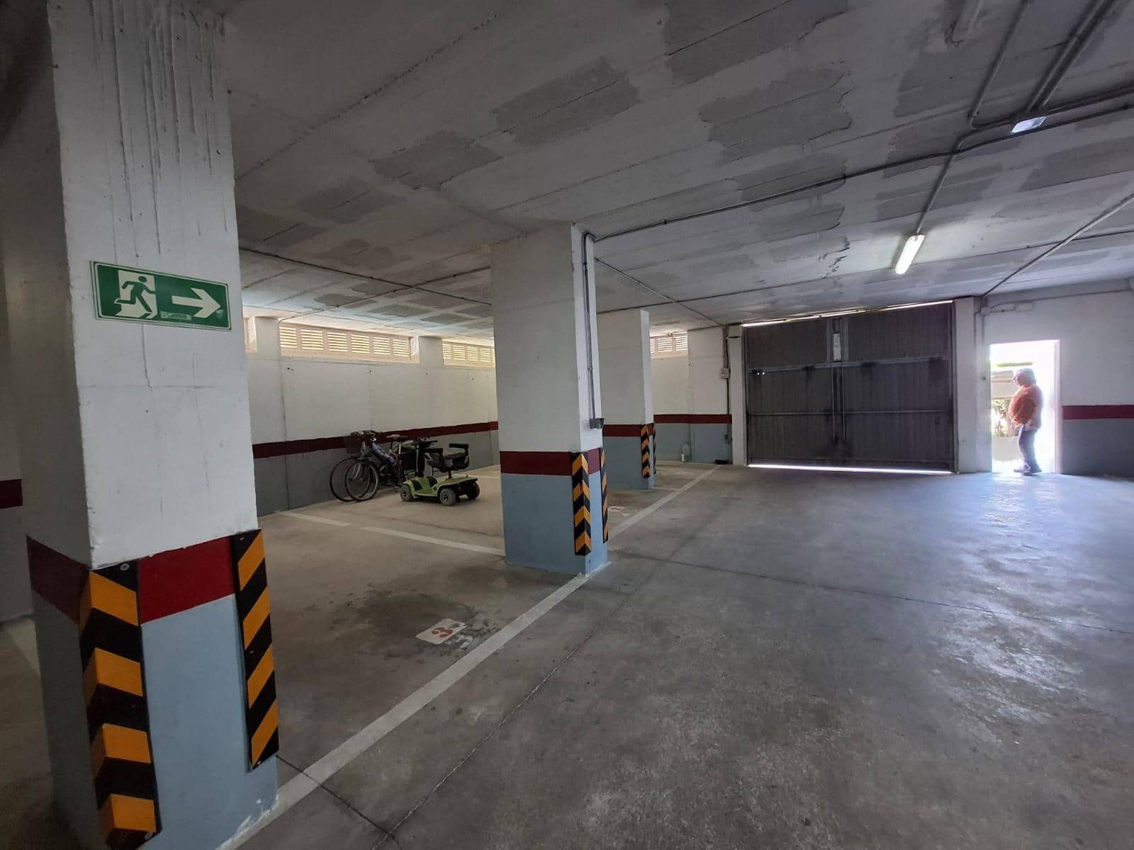 2 Zimmer Apartment zu verkaufen in Benidorm mit Pool Garage - 245.000 € (Ref: 9855559)