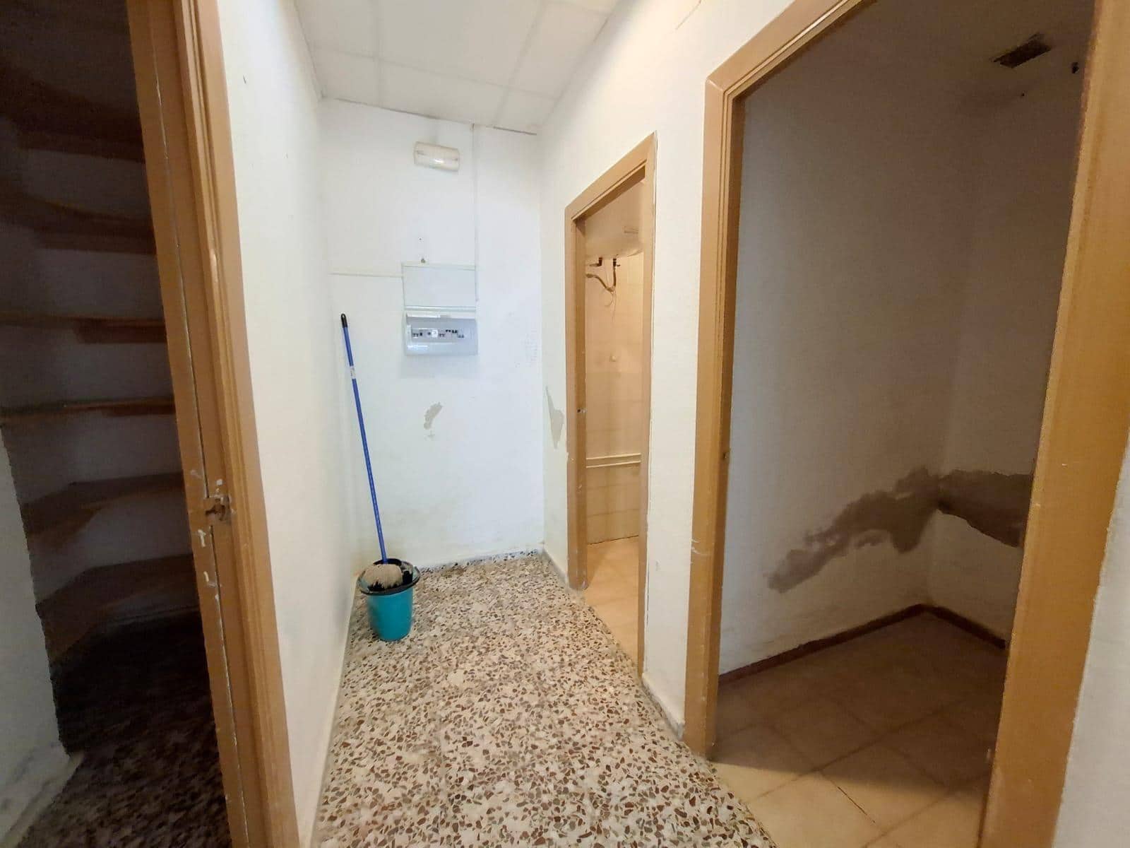 Commercieel te koop in La Villajoyosa / Vila Joiosa - € 97.000 (Ref: 9865280)