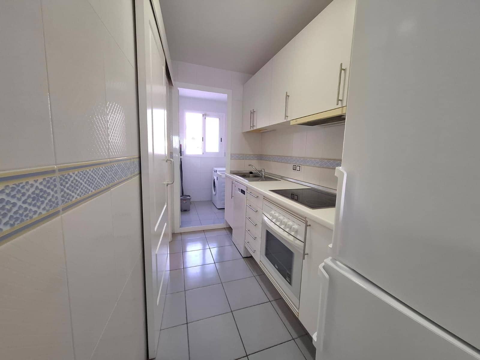 2 soveværelse Penthouse til salg i Benidorm med swimmingpool - € 485.000 (Ref: 9890492)