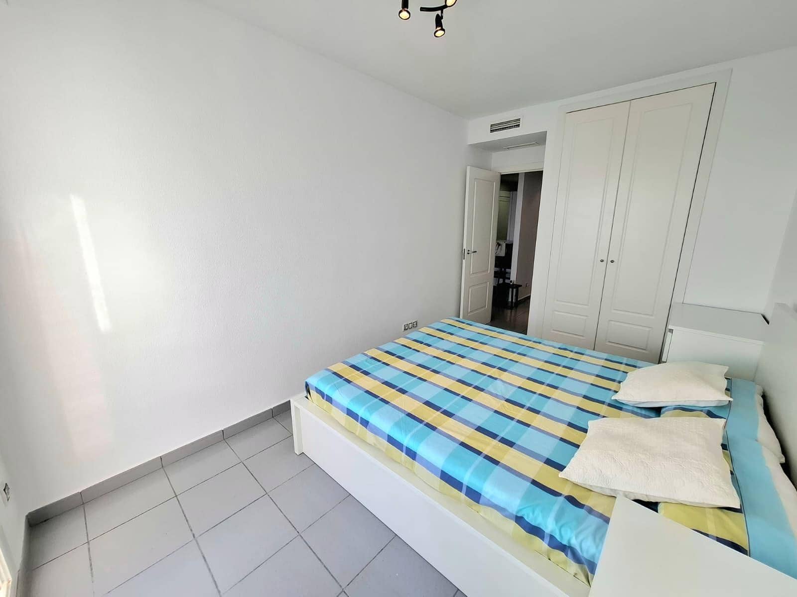 2 soveværelse Penthouse til salg i Benidorm med swimmingpool - € 485.000 (Ref: 9890492)