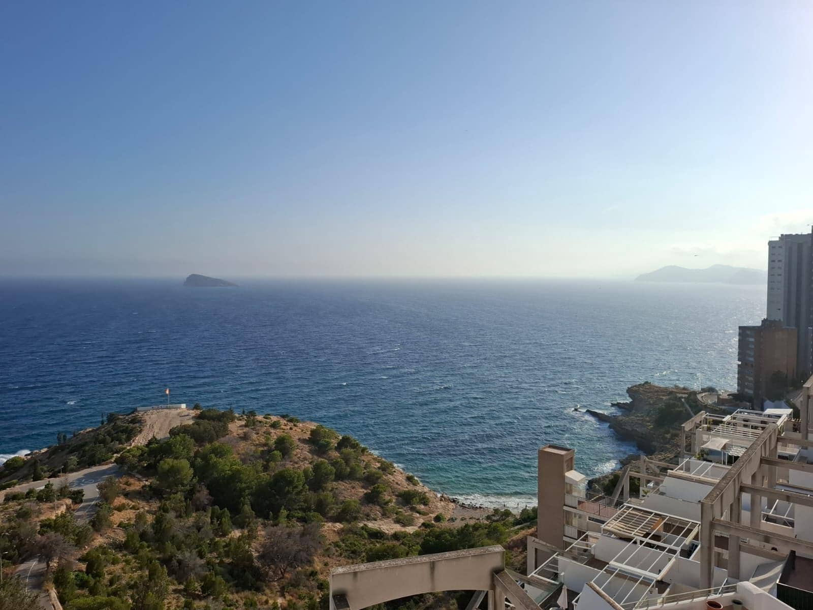 2 soveværelse Penthouse til salg i Benidorm med swimmingpool - € 485.000 (Ref: 9890492)