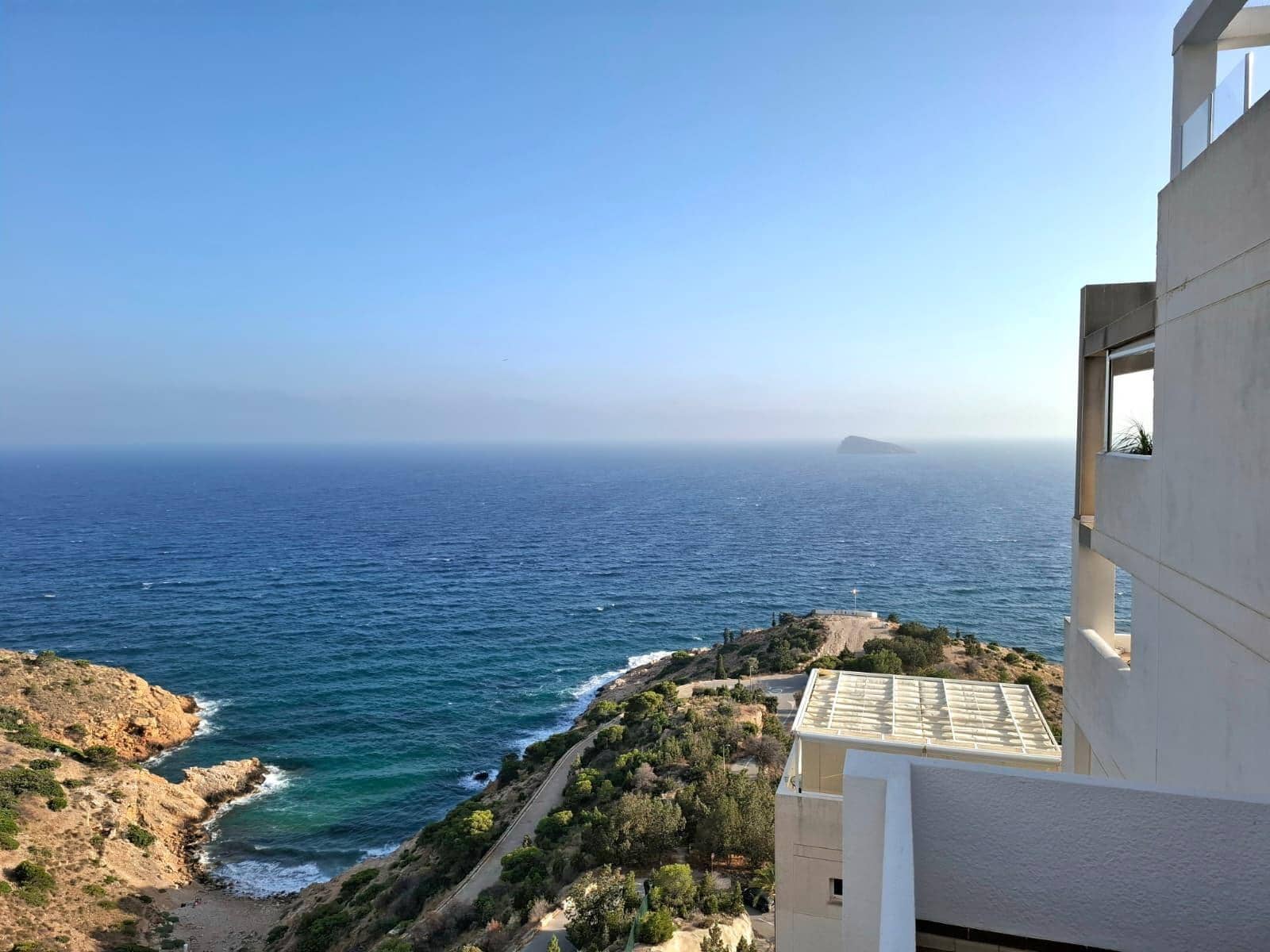 2 soveværelse Penthouse til salg i Benidorm med swimmingpool - € 485.000 (Ref: 9890492)