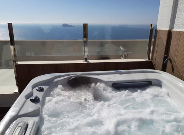 2 sypialnia Penthouse na sprzedaż w Benidorm z basenem - 485 000 € (Ref: 9890492)