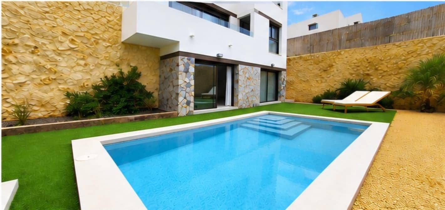 Chalet de 3 habitaciones en Finestrat en venta con piscina garaje - 735.950 € (Ref: 9908105)