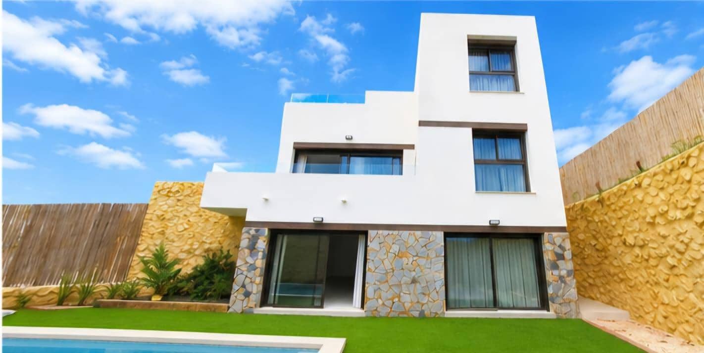 Chalet de 3 habitaciones en Finestrat en venta con piscina garaje - 735.950 € (Ref: 9908105)